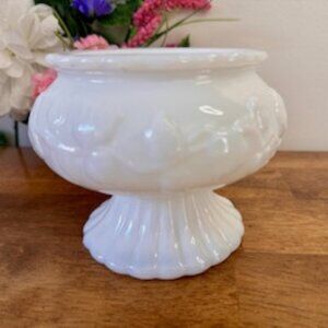 Vintage‎ White Milk Glass Pedestal Bowl Leaf Vine Pattern Footed Compote MCM